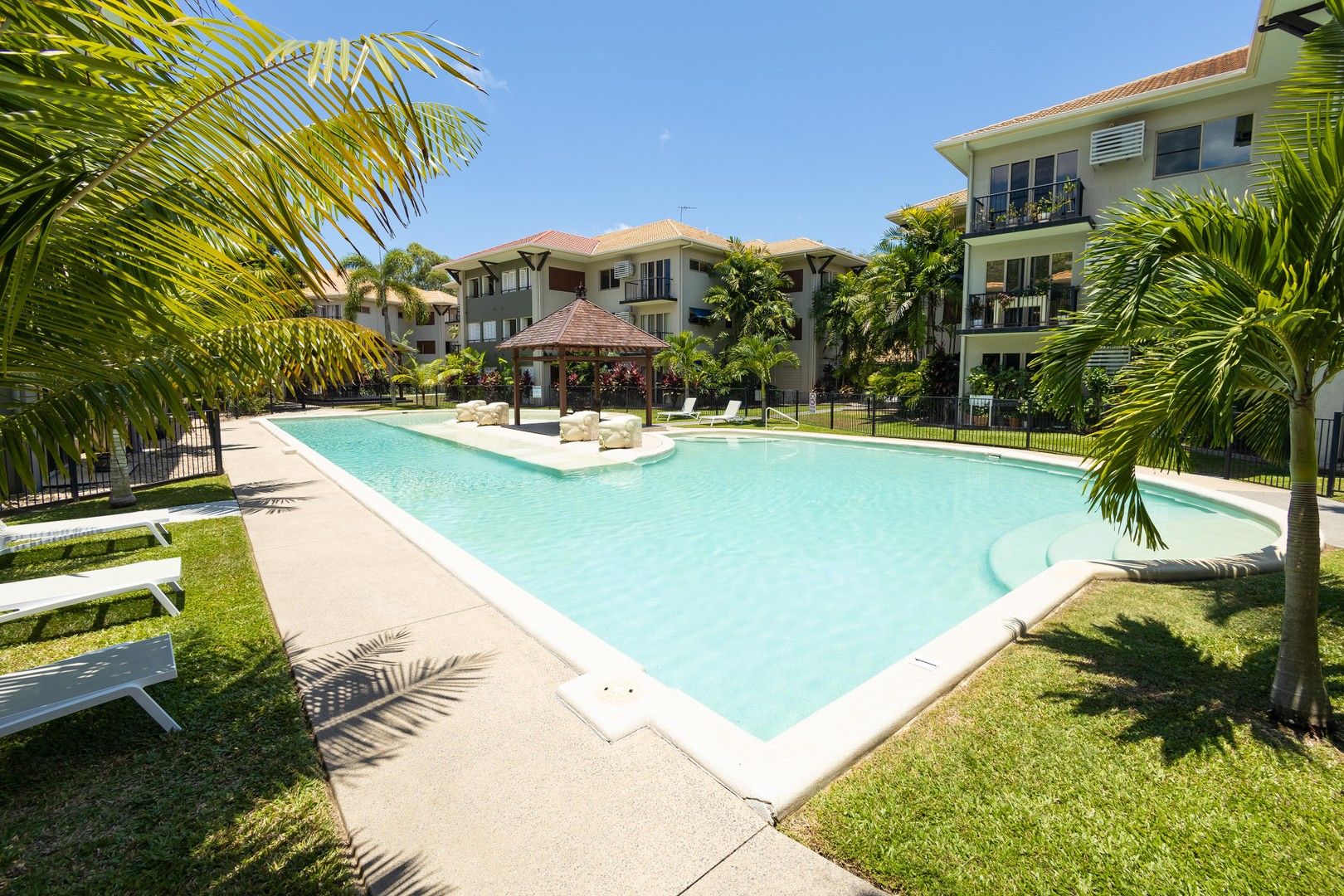 2 bedrooms Apartment / Unit / Flat in 1908/40-42 Clifton Road CLIFTON BEACH QLD, 4879