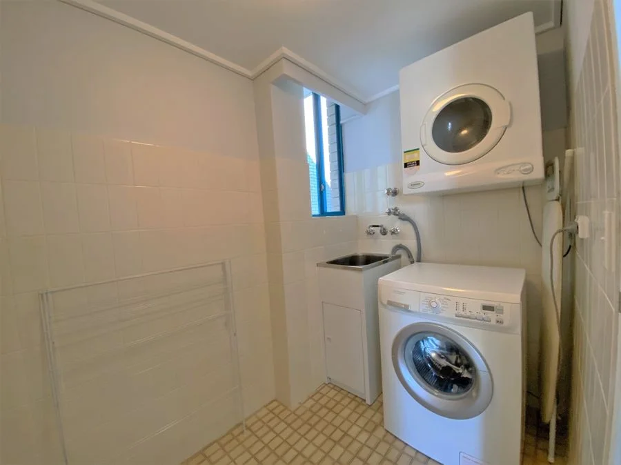 Additional image 18 of 8/249 Bayview Street, Runaway Bay QLD 4216