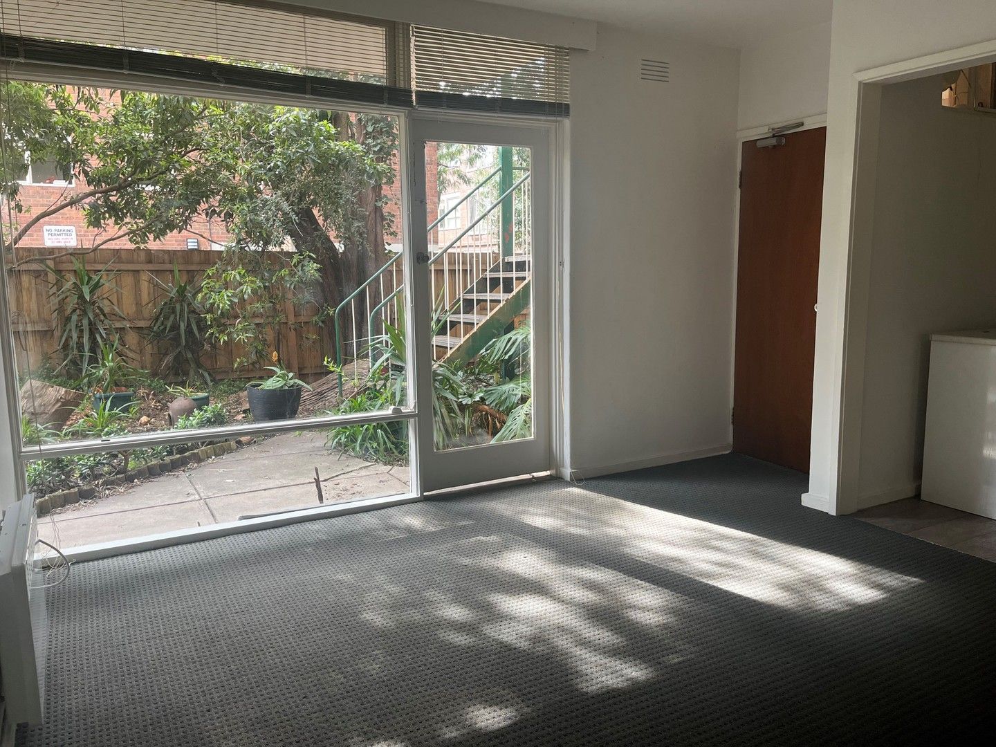 1 bedrooms Apartment / Unit / Flat in 3/9 Celeste Ct ST KILDA EAST VIC, 3183