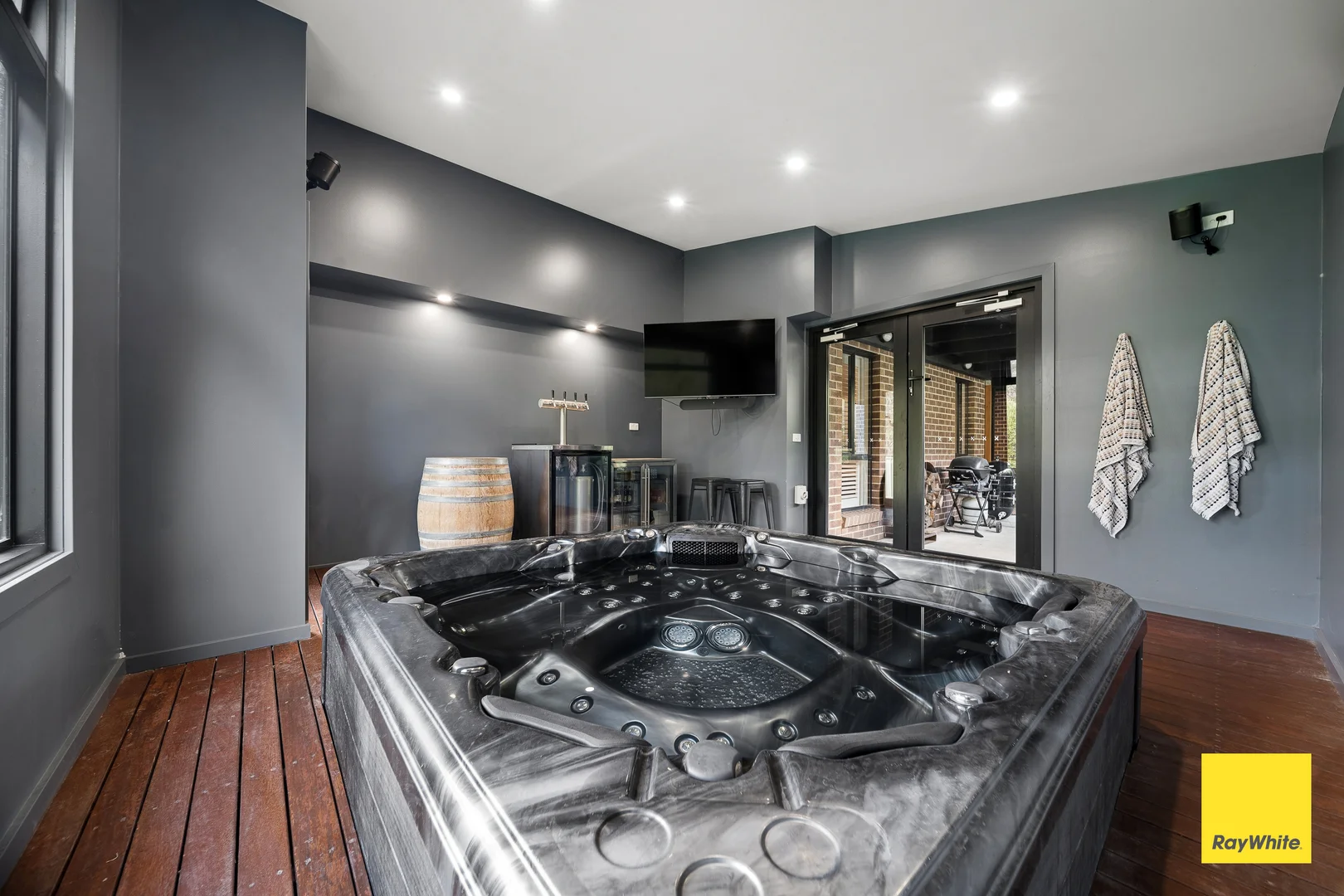 Additional image 21 of 6 Merlot Close, Maiden Gully VIC 3551