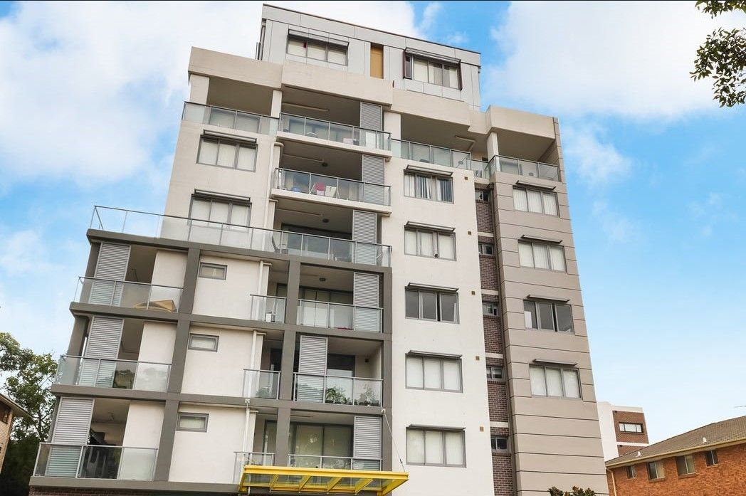 2 bedrooms Apartment / Unit / Flat in 39/65-69 Castlereagh Street LIVERPOOL NSW, 2170