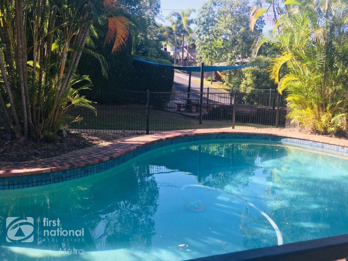 1 bedrooms Apartment / Unit / Flat in 6/31 Bishop Street ST LUCIA QLD, 4067