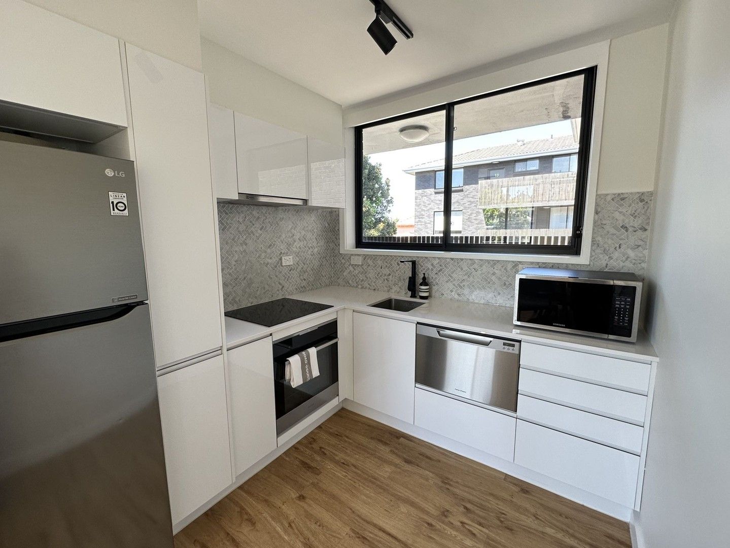 2 bedrooms Apartment / Unit / Flat in 3/28 McArthur Street MALVERN VIC, 3144