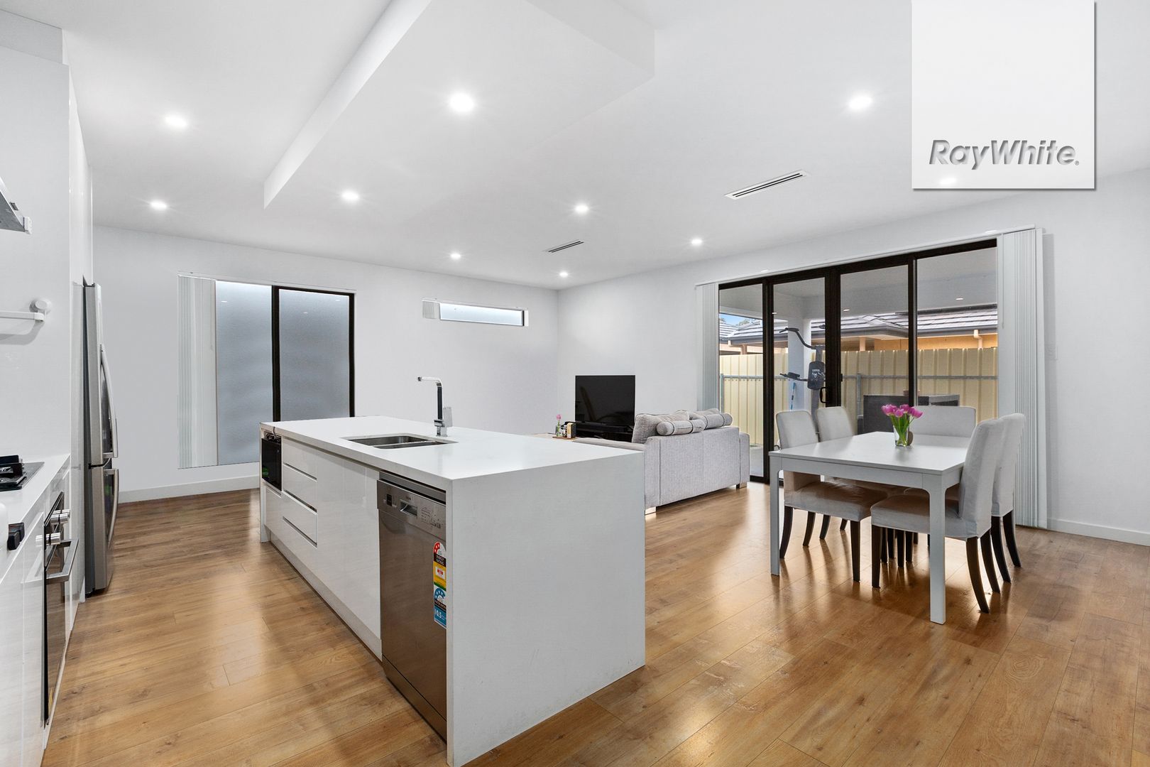 2/36A Scott Street, Pooraka SA 5095, Image 2