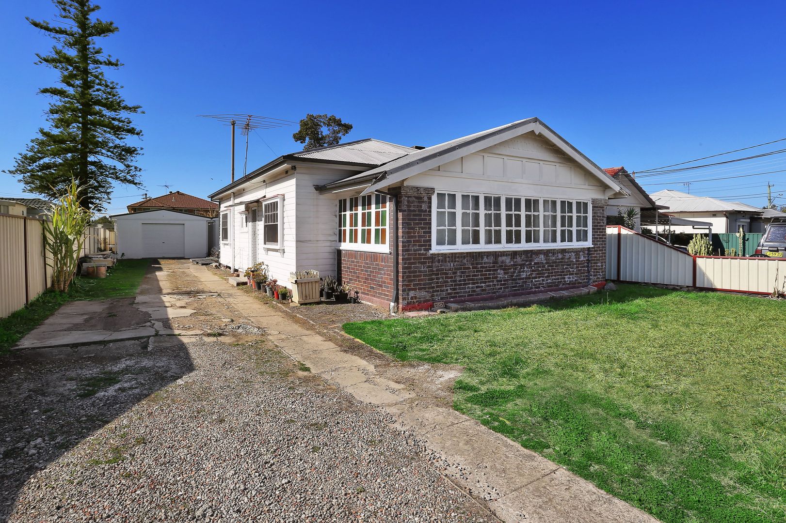 473 The Horsley Drive , Fairfield NSW 2165