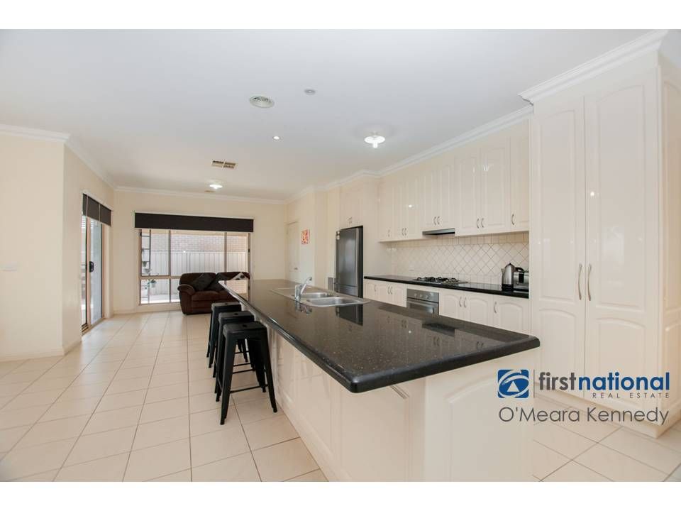 14 Champagne Crescent, Yarrawonga VIC 3730, Image 1