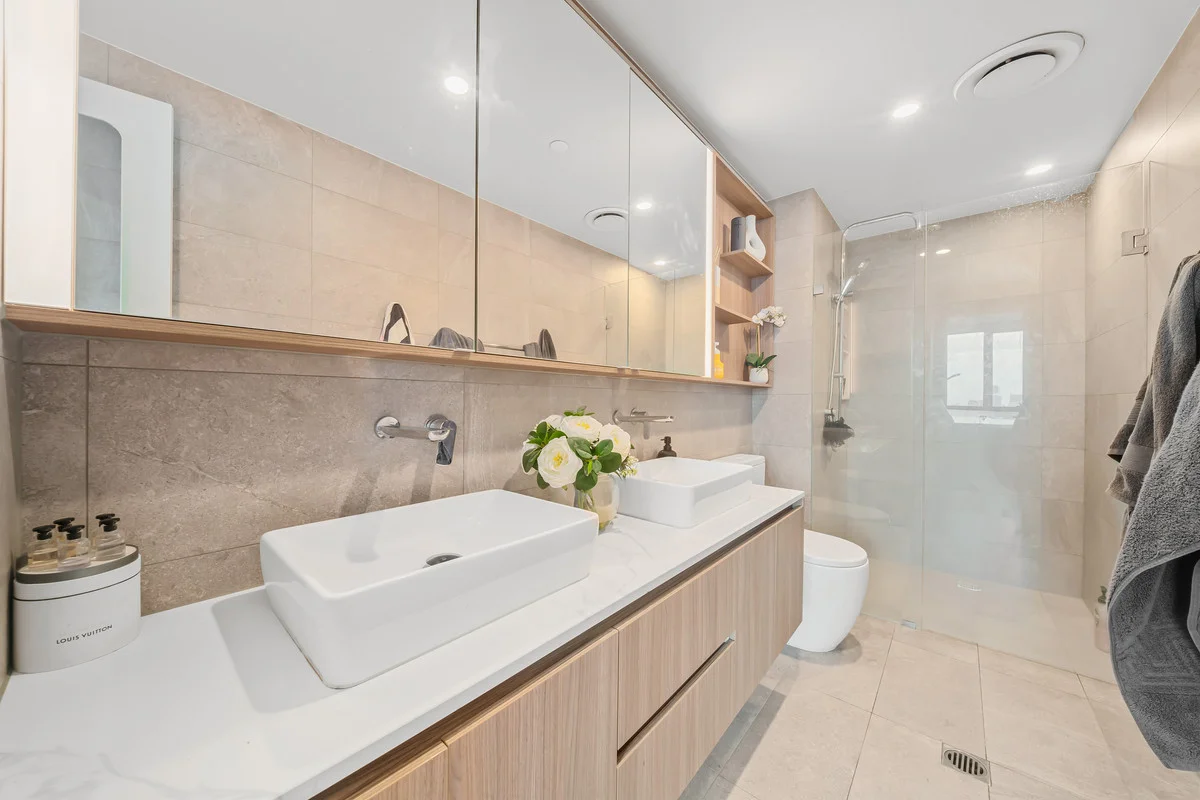 Image 17