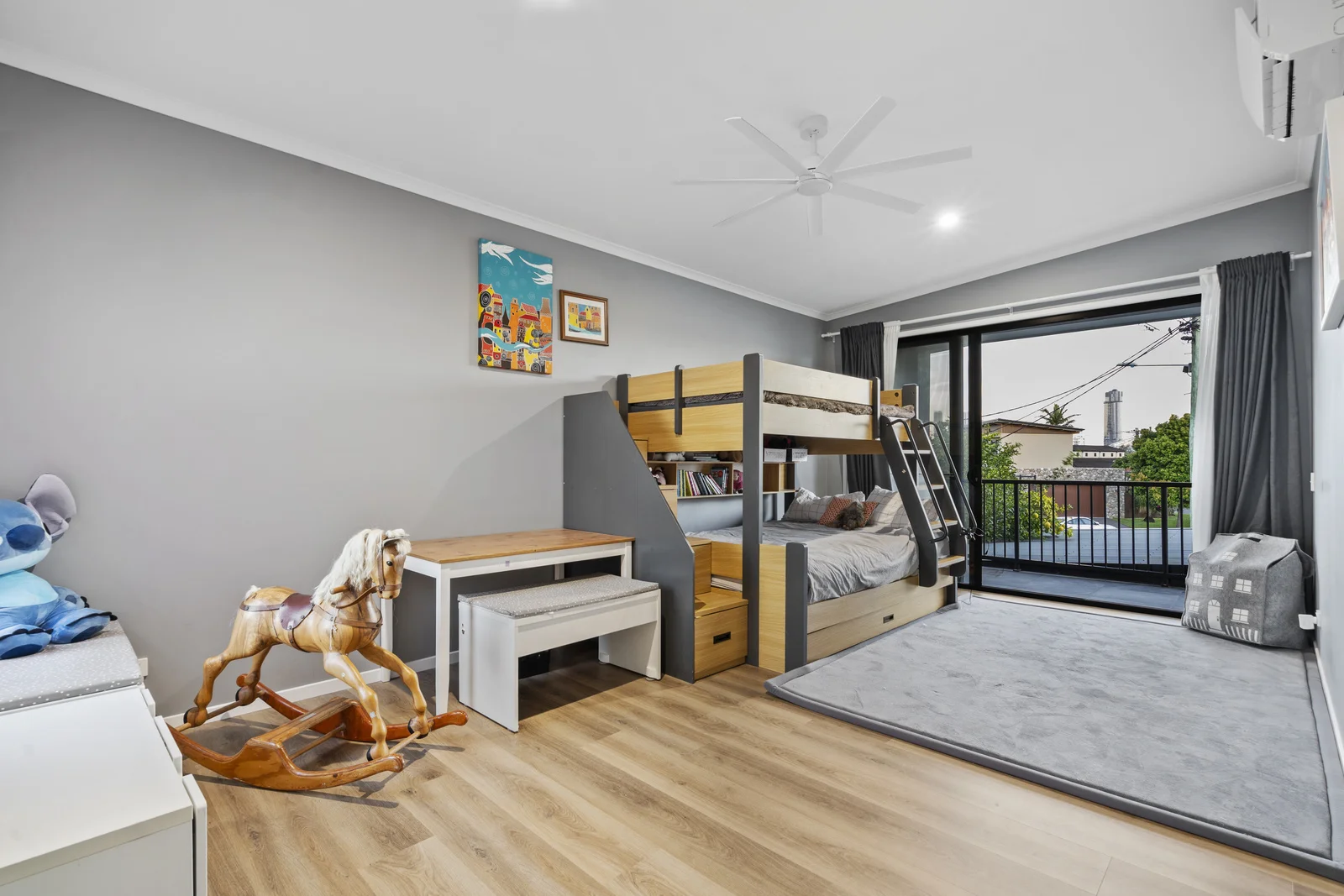 Additional image 24 of 138 Amalfi Drive, Isle Of Capri QLD 4217