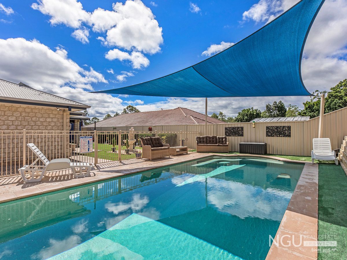 9 Regency Grove, Flinders View QLD 4305, Image 2