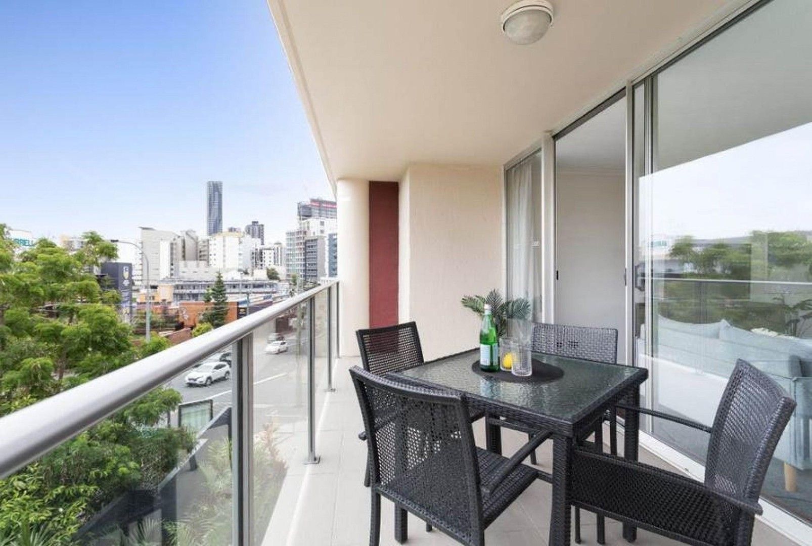 2 bedrooms Apartment / Unit / Flat in 40/69 Leichhardt Street SPRING HILL QLD, 4000