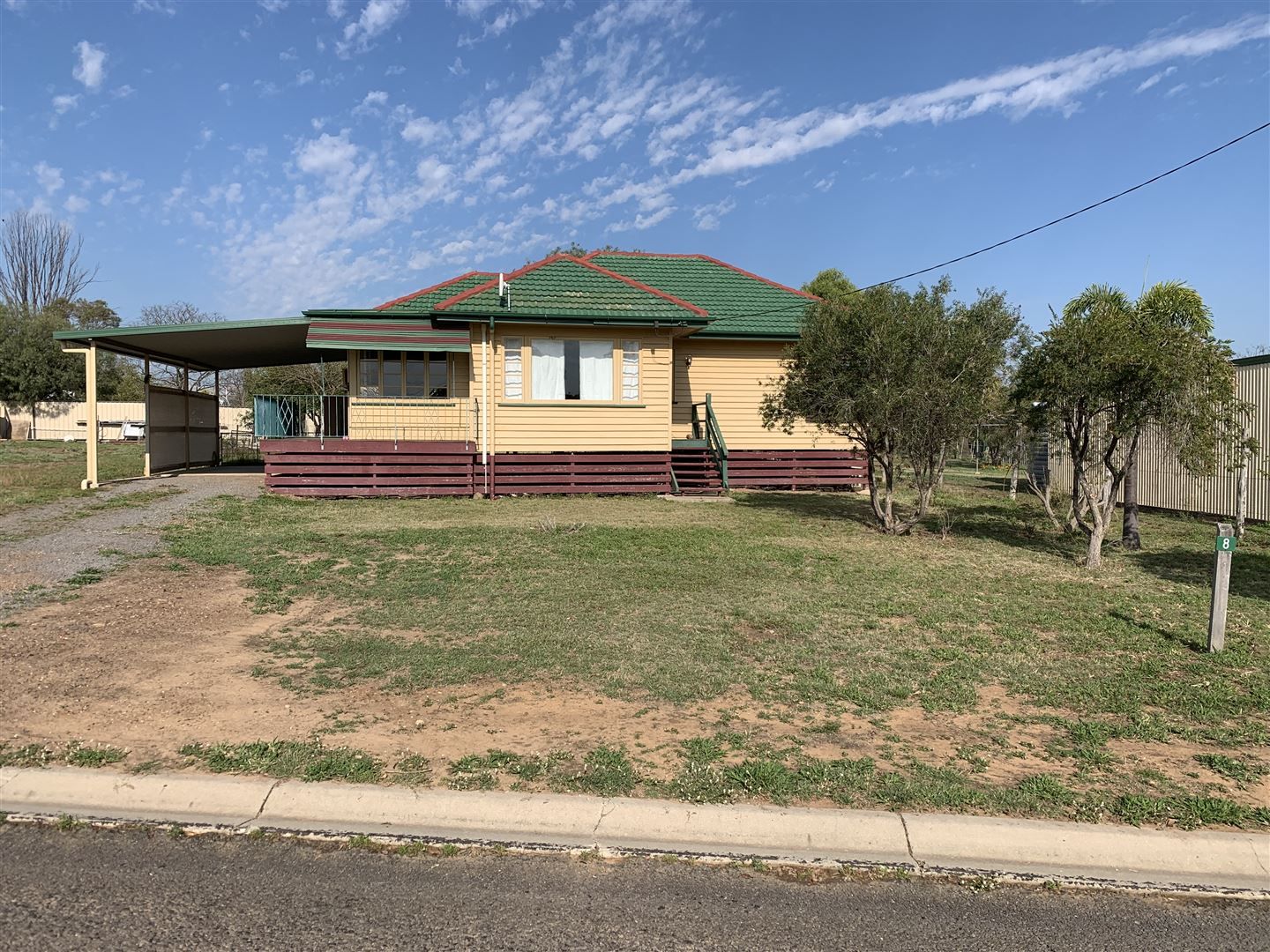 8 Ashton Street, Taroom QLD 4420