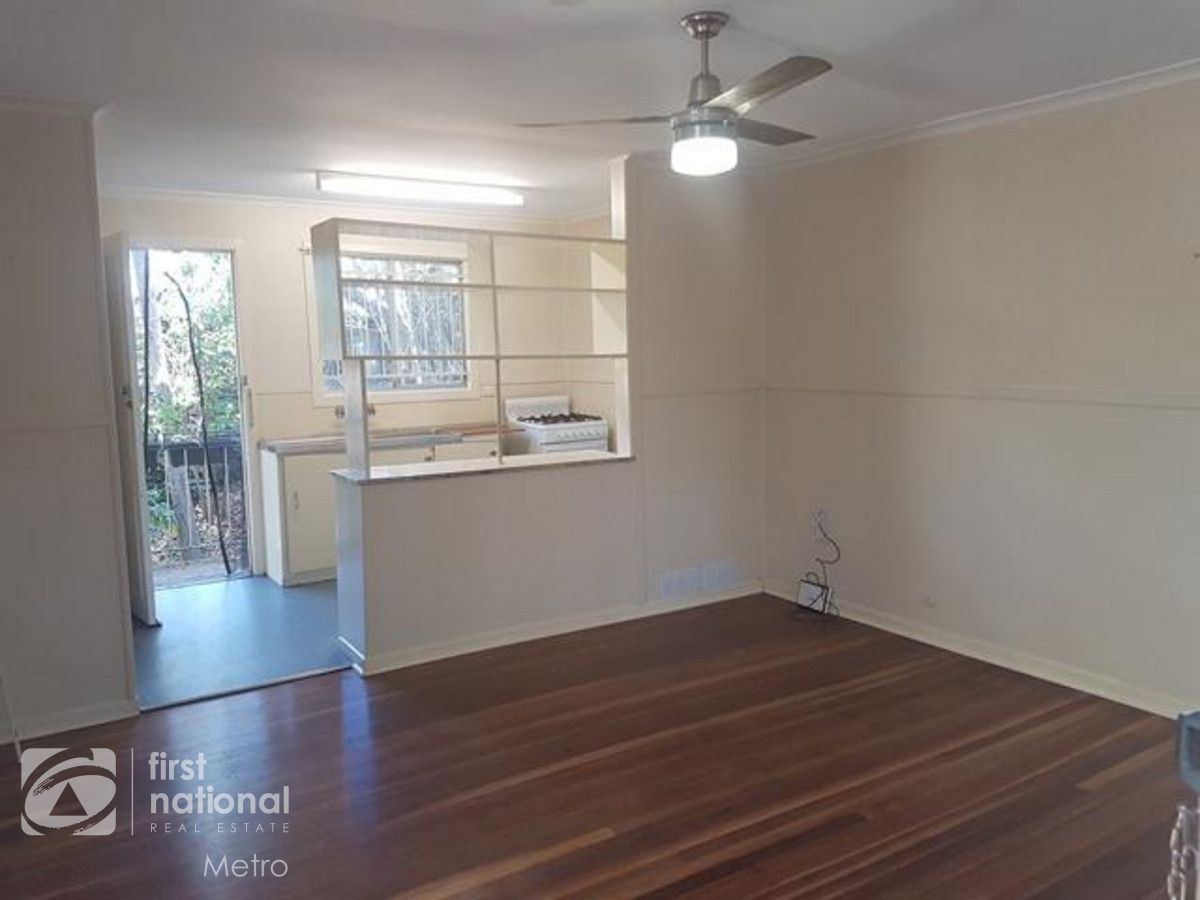 1 bedrooms Apartment / Unit / Flat in 2/98 Gladstone Road HIGHGATE HILL QLD, 4101