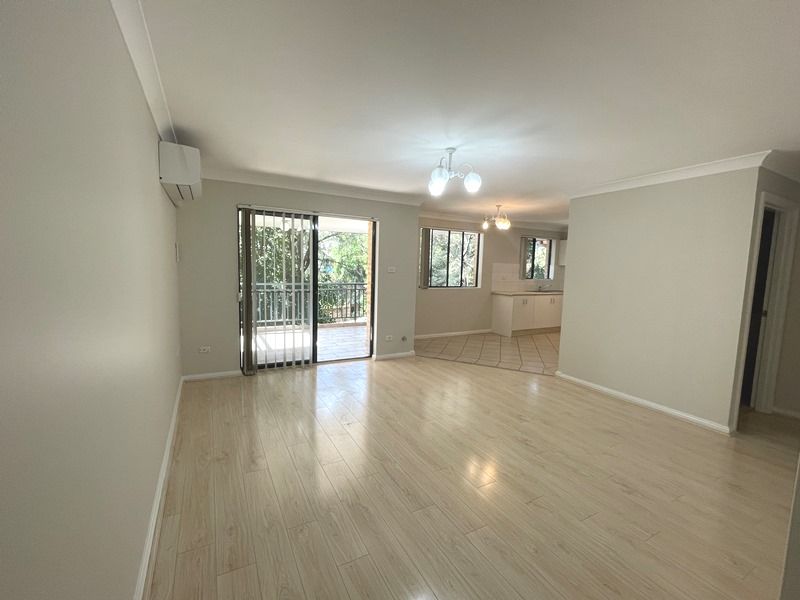 2 bedrooms Apartment / Unit / Flat in 14/44-48 Lane Street WENTWORTHVILLE NSW, 2145
