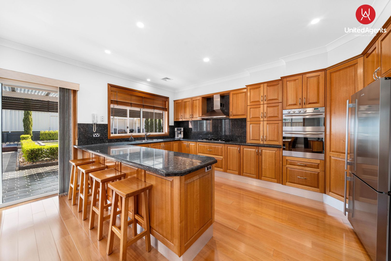 3 Sarah Place, Cecil Hills NSW 2171, Image 2