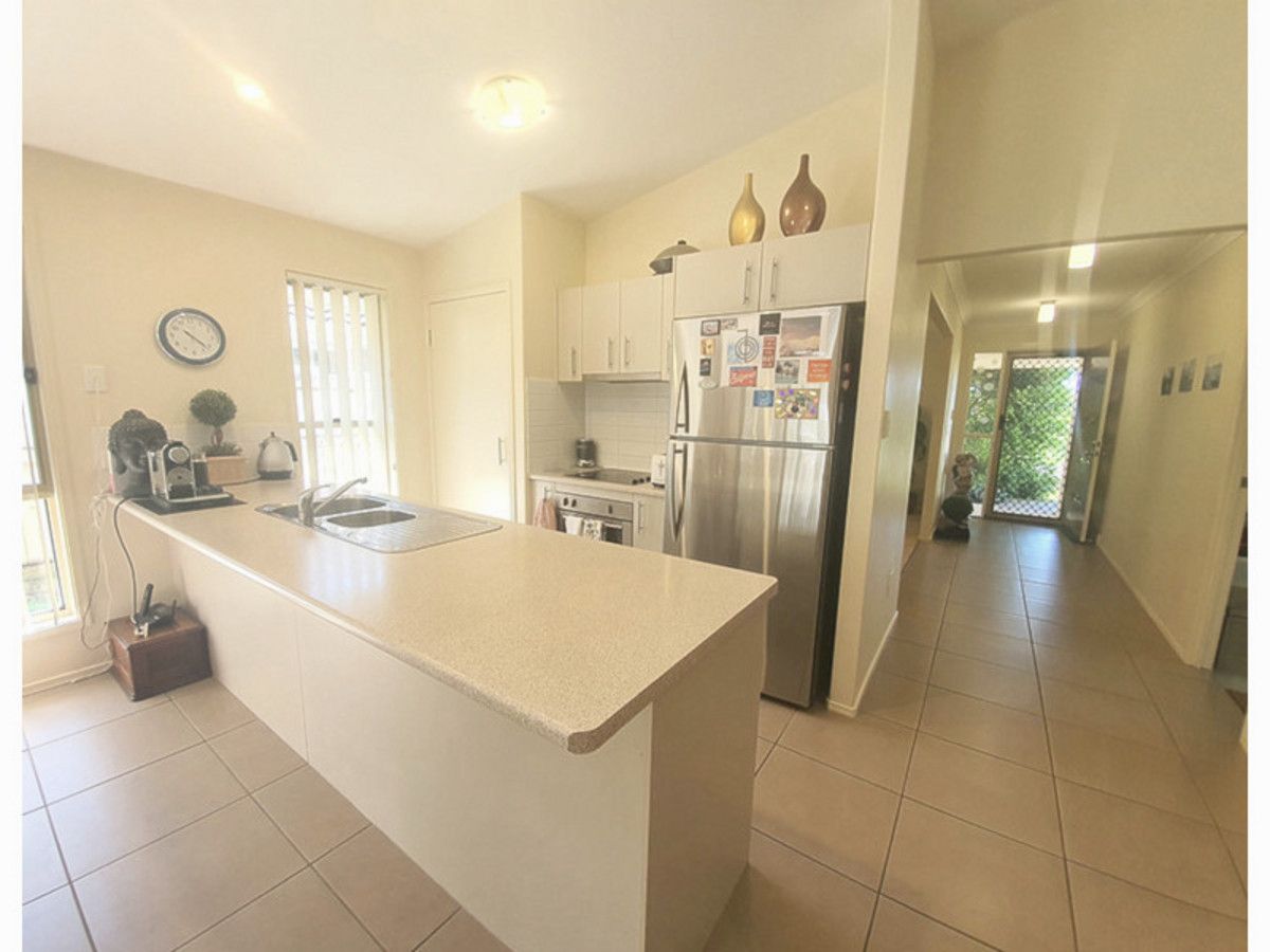 23 Chestwood Crescent, Sippy Downs QLD 4556, Image 2