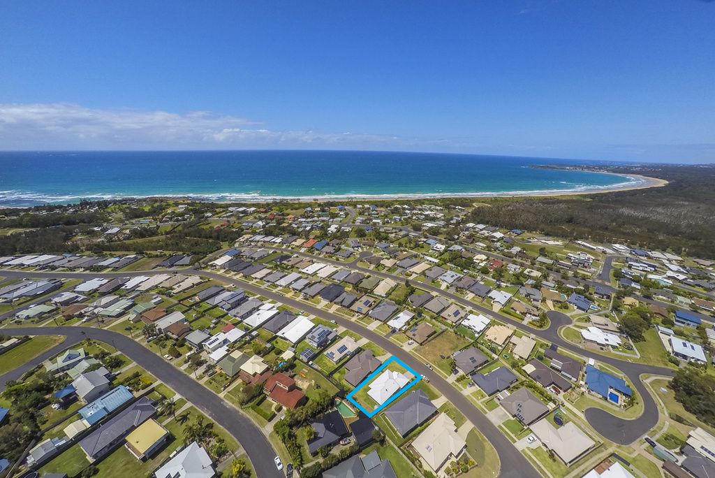 100 Matthews Parade, Corindi Beach NSW 2456, Image 2