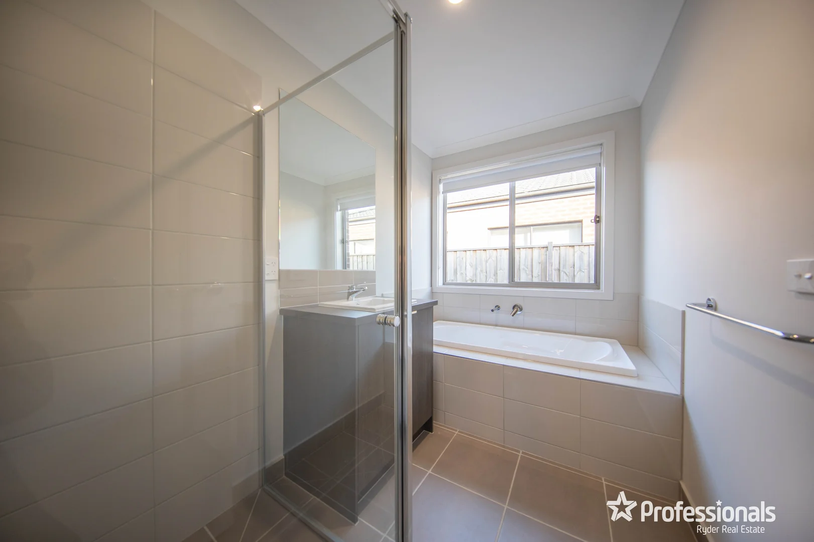 Additional image 11 of 20 Claudia Cr, Kurunjang VIC 3337