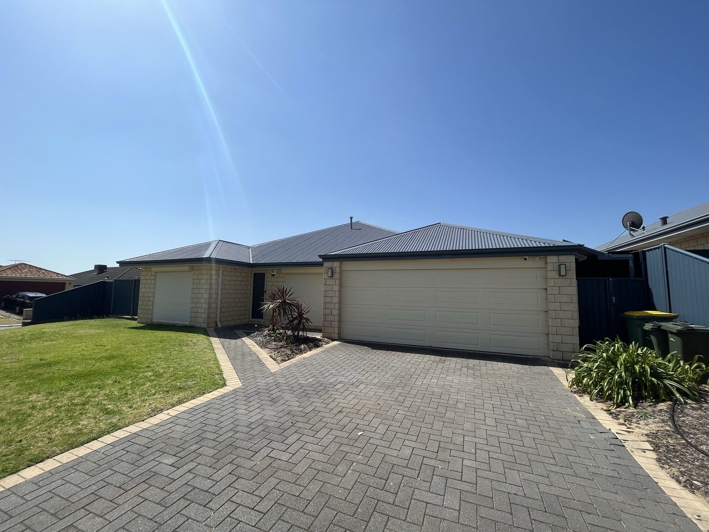 4 bedrooms House in 24 Plaimar Ramble BYFORD WA, 6122