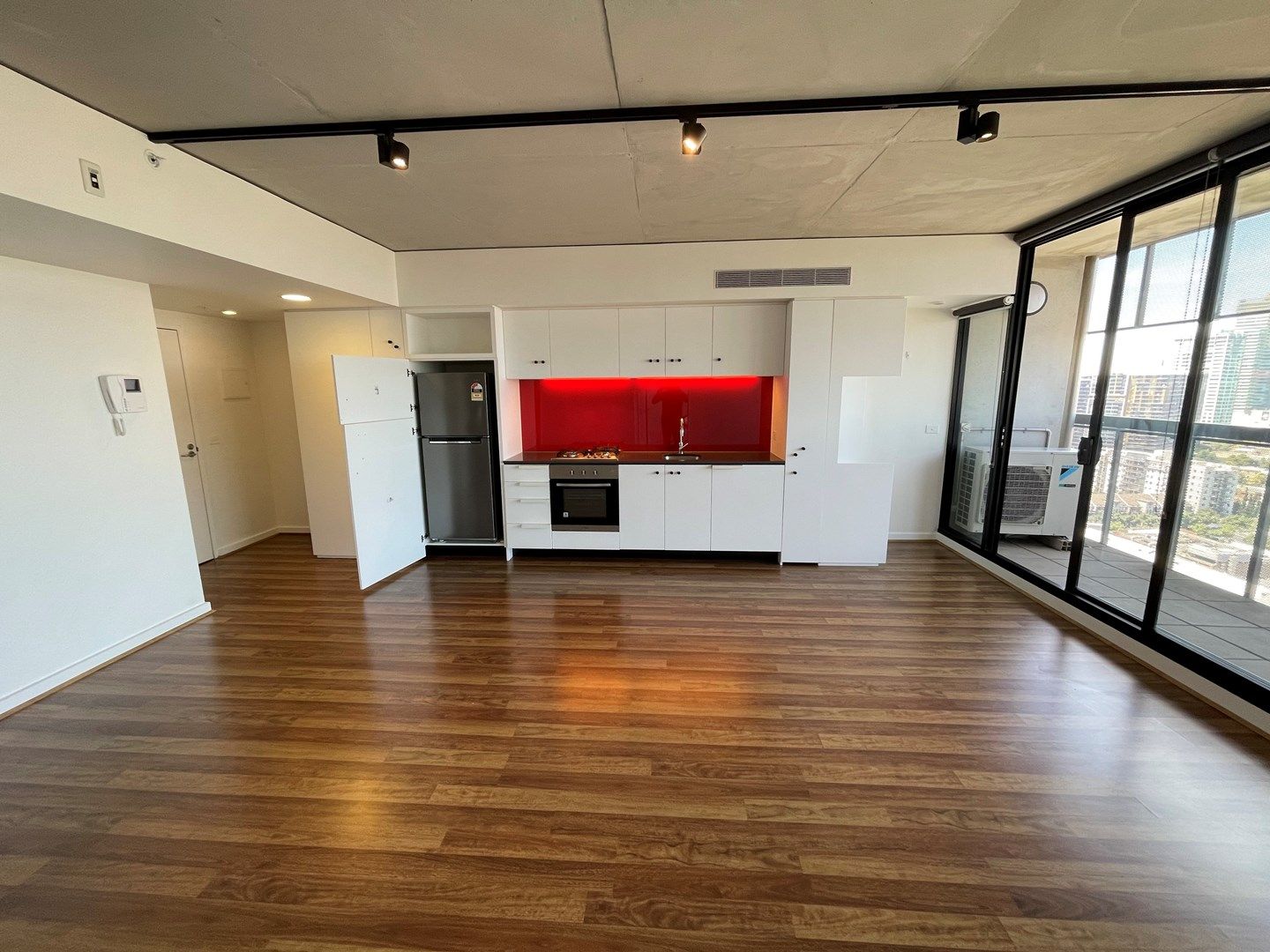 2 bedrooms Apartment / Unit / Flat in 2108/152 Sturt Street SOUTHBANK VIC, 3006