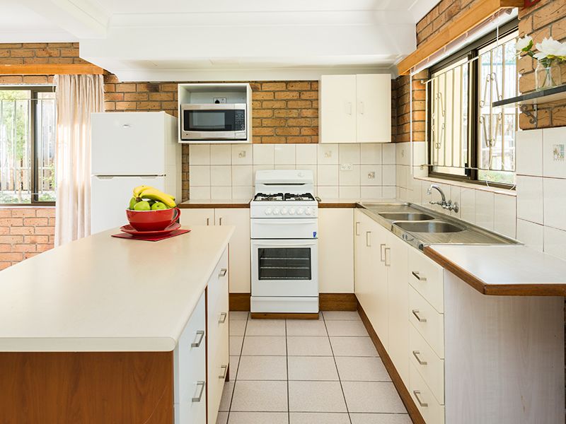 28A Palmerston Street, Annerley QLD 4103, Image 2