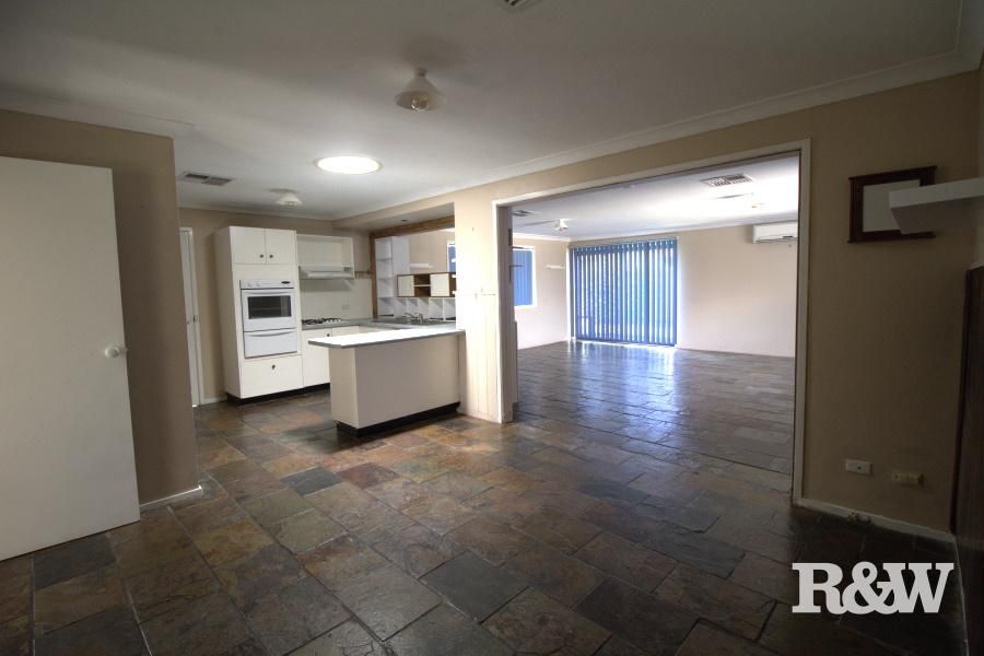 37 Sunflower Drive, Claremont Meadows NSW 2747 House For Rent 630