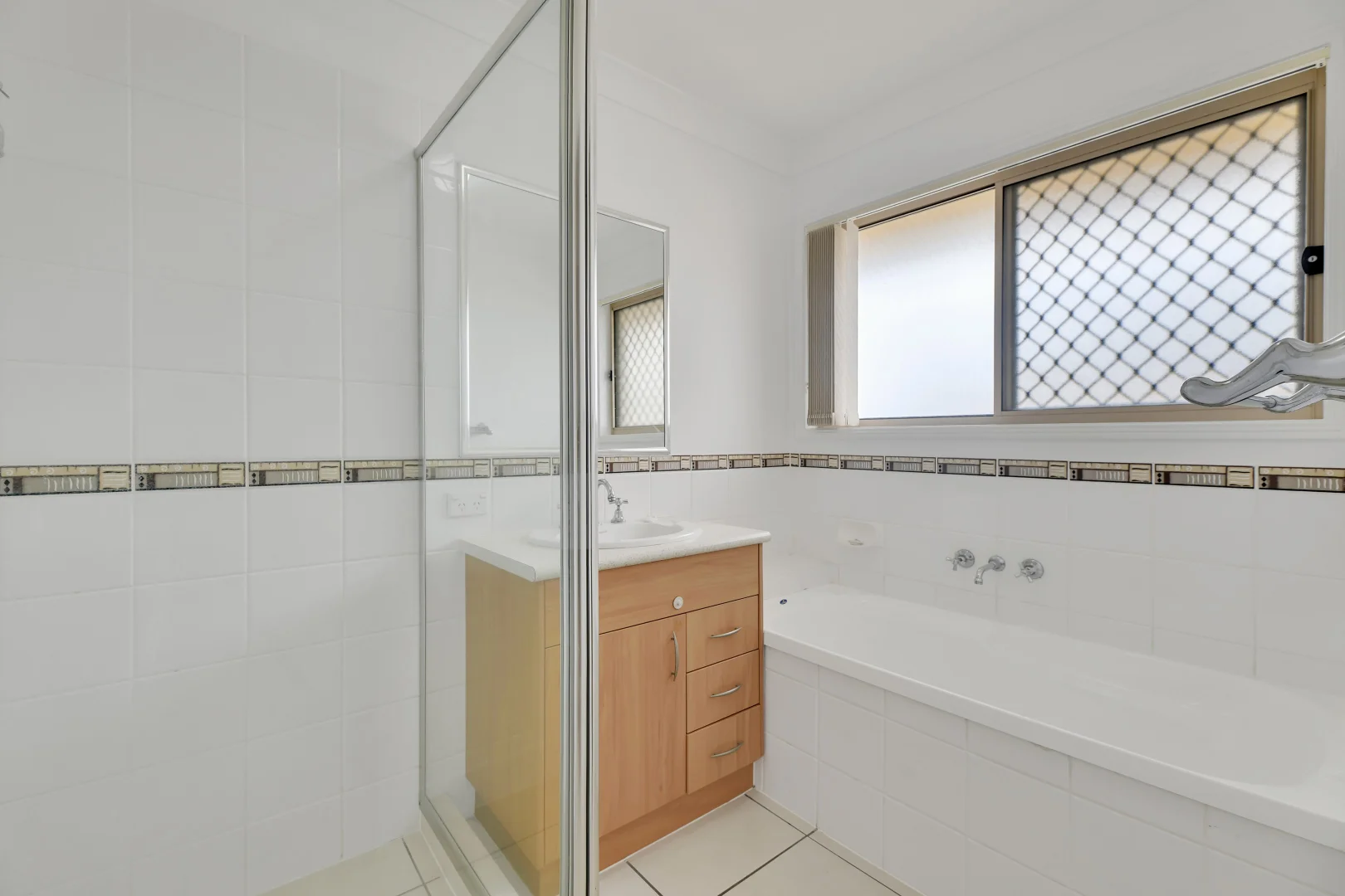 Additional image 9 of 11 Alpha Avenue, Crestmead QLD 4132