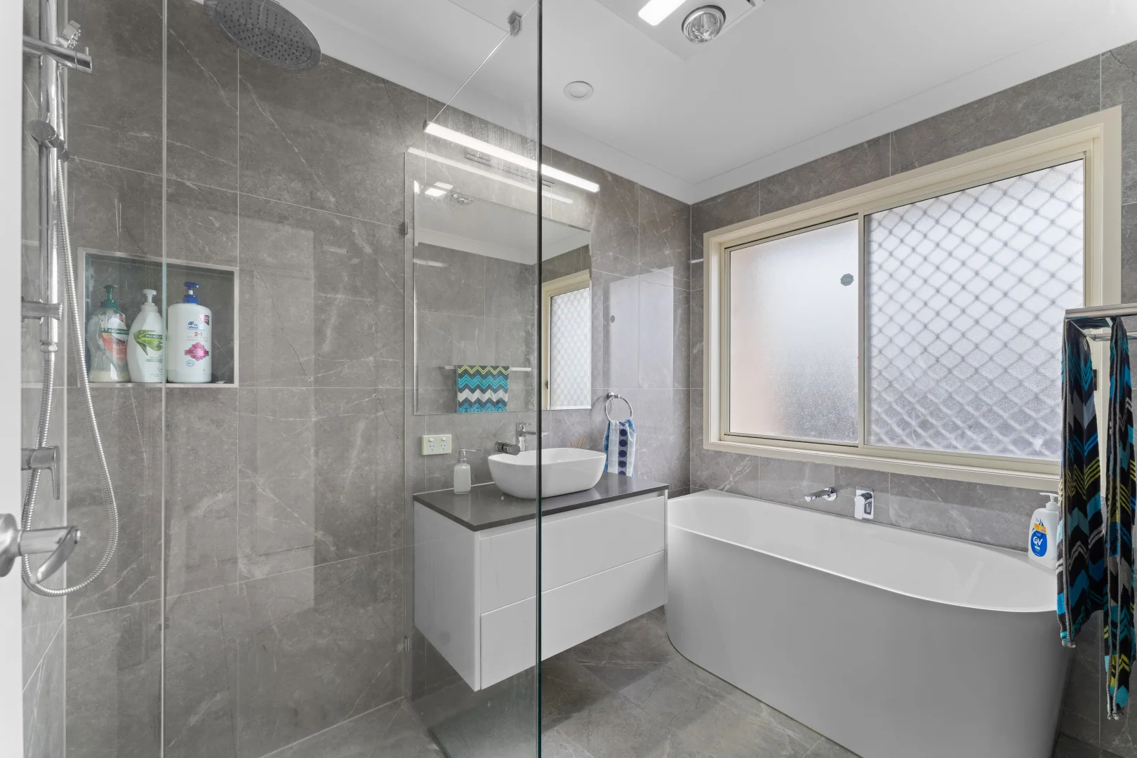 Additional image 17 of 22 Sunrise Crescent, Regents Park QLD 4118