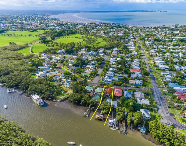 12 Wharf Street, Shorncliffe QLD 4017