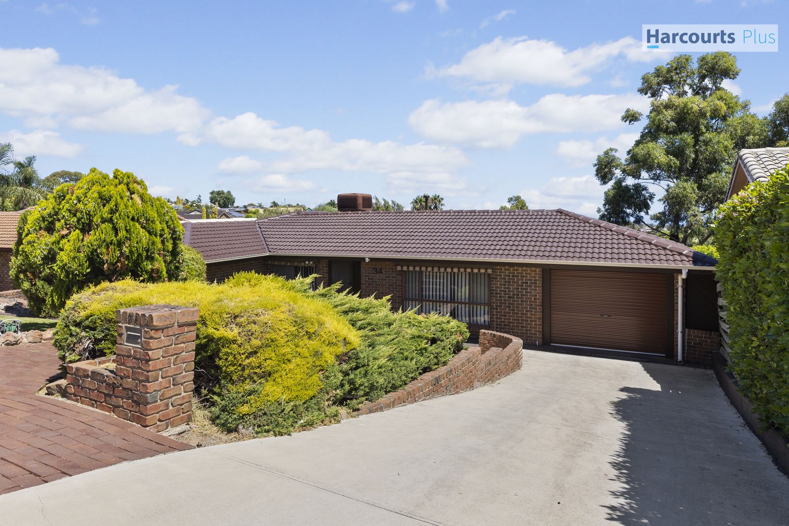 34 Coringle Crescent, Hallett Cove SA 5158, Image 1