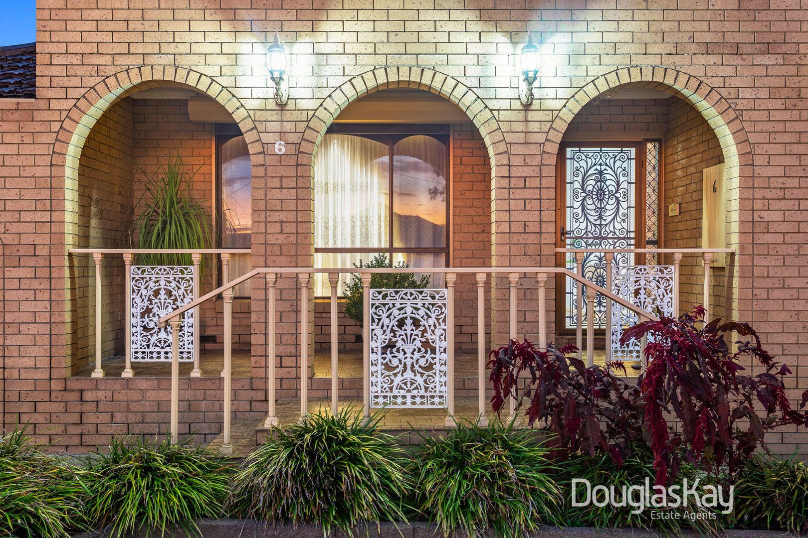 6 Westmoreland Road, Sunshine North VIC 3020, Image 2