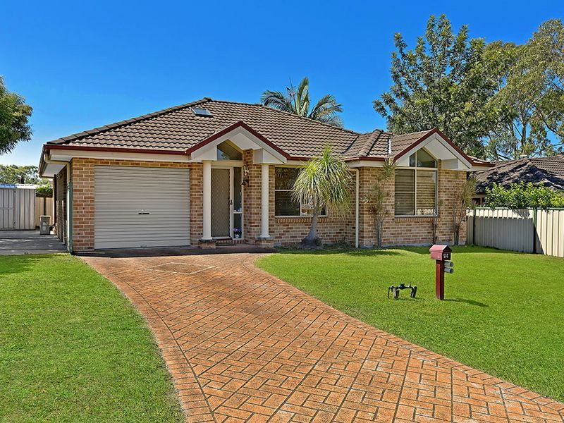 84 White Swan Ave, BLUE HAVEN NSW 2262, Image 0