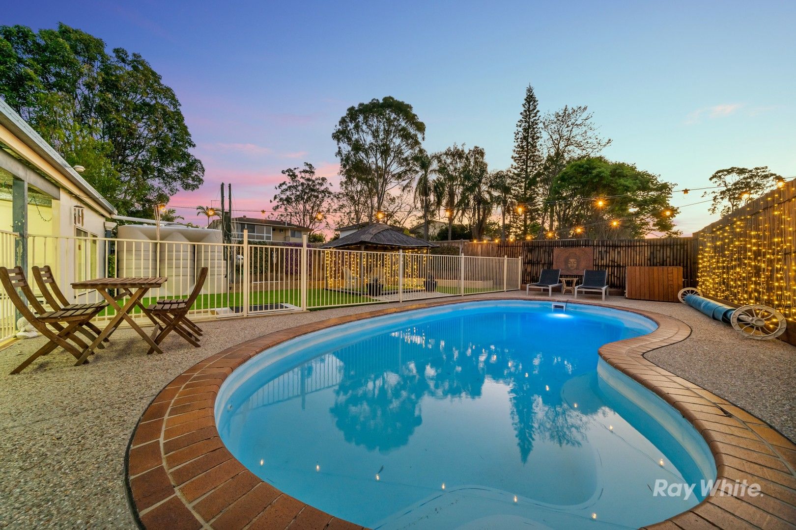 5 bedrooms House in 5A Pepperina Court SHAILER PARK QLD, 4128