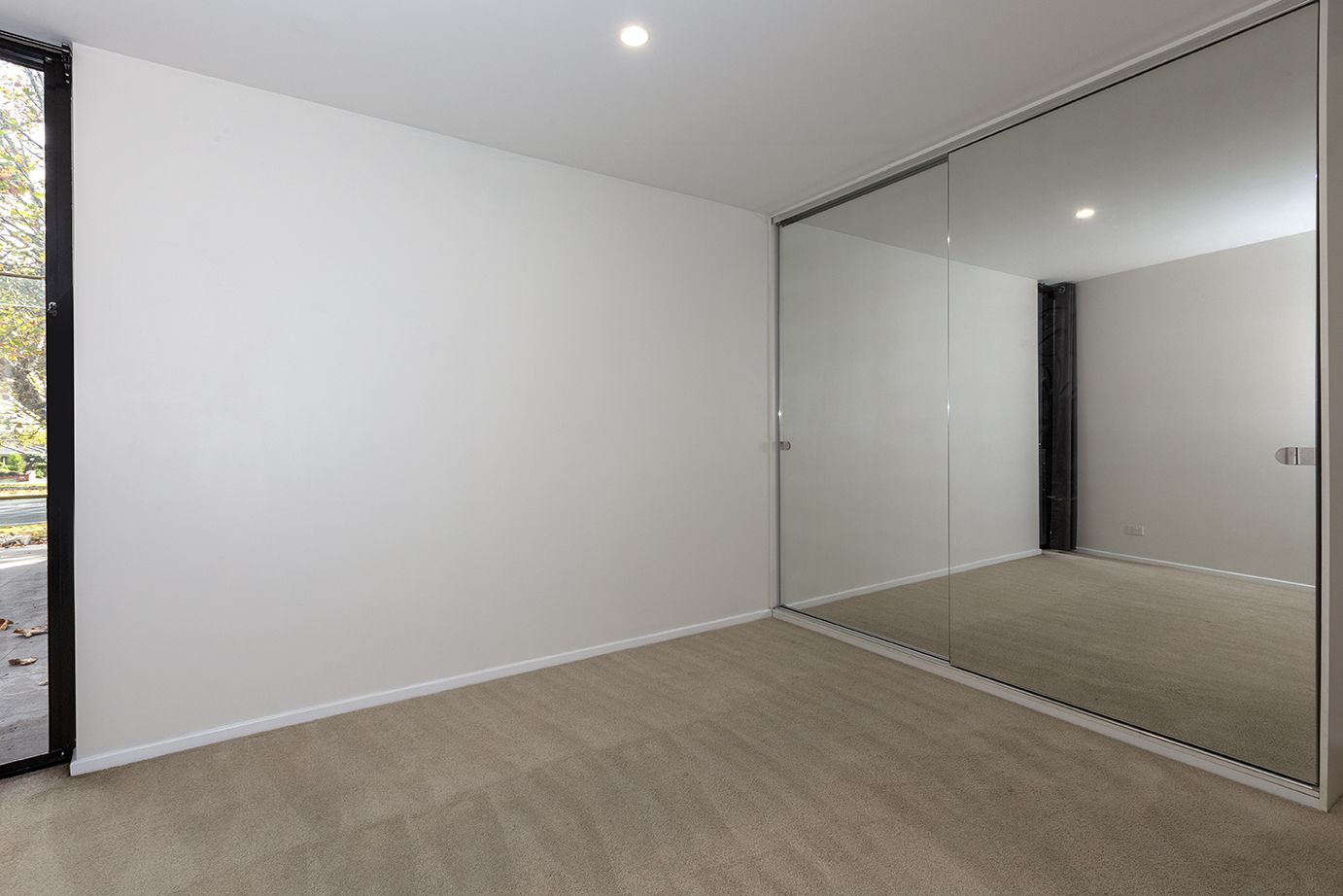 1 bedrooms Apartment / Unit / Flat in Unit 1/472 Dandenong Road Caulfield North CAULFIELD NORTH VIC, 3161