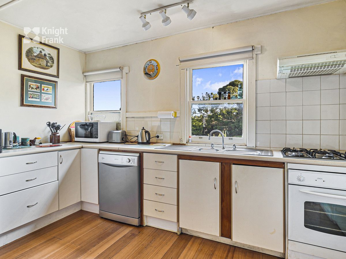 25 Gordon Street, Swansea TAS 7190, Image 0