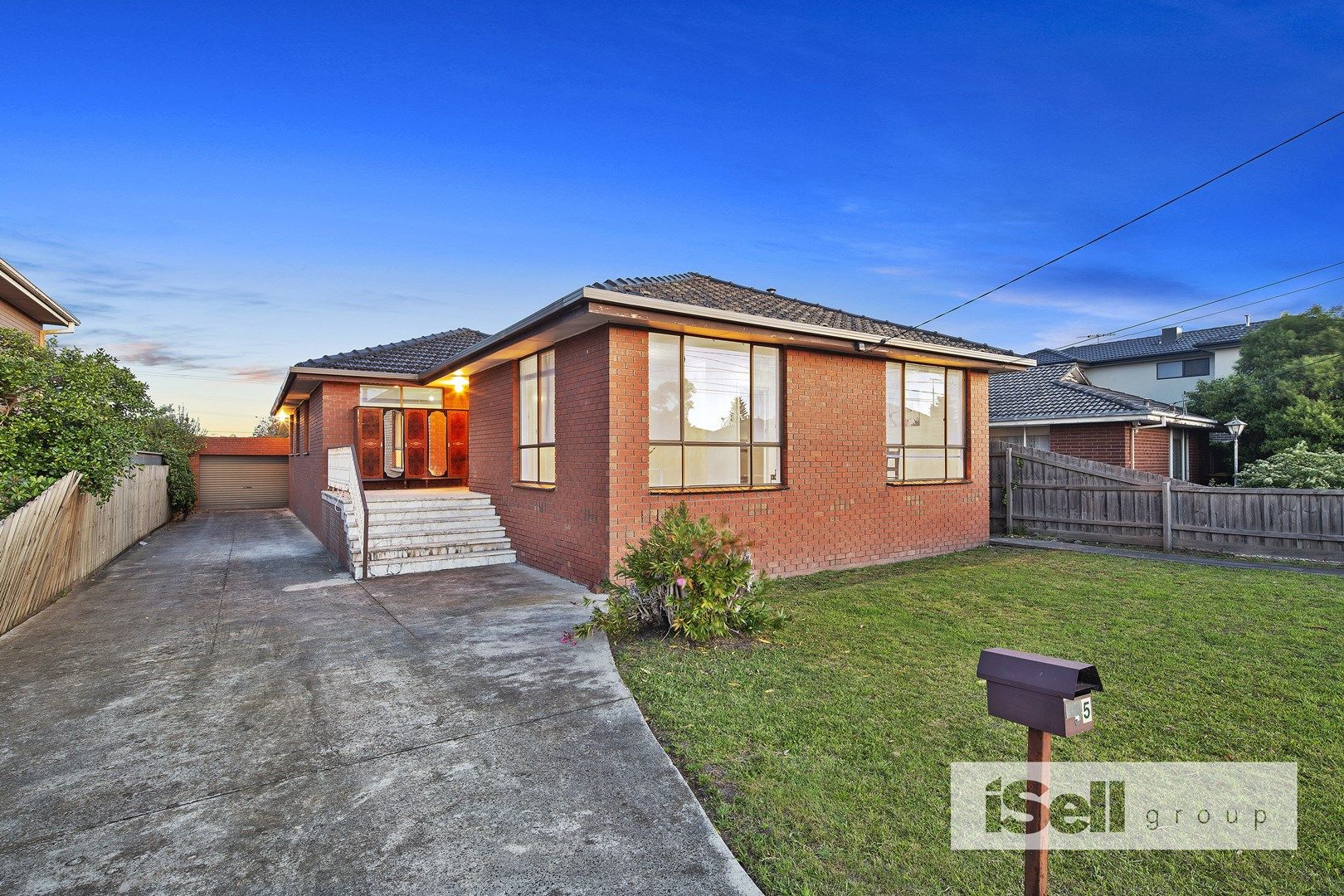 5 Adrian Street, Springvale VIC 3171, Image 0