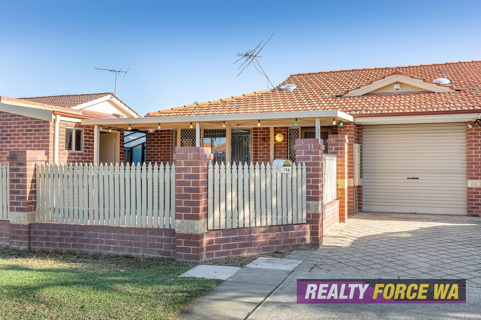 3 bedrooms Duplex in 15A Sampson Close MIDLAND WA, 6056