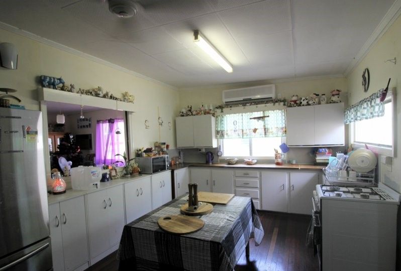 48 Boyd Street, Gayndah QLD 4625, Image 2