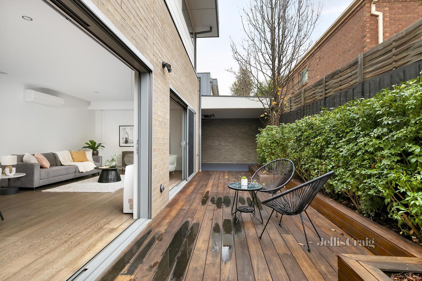 2/142 Darebin Road, Northcote VIC 3070, Image 2