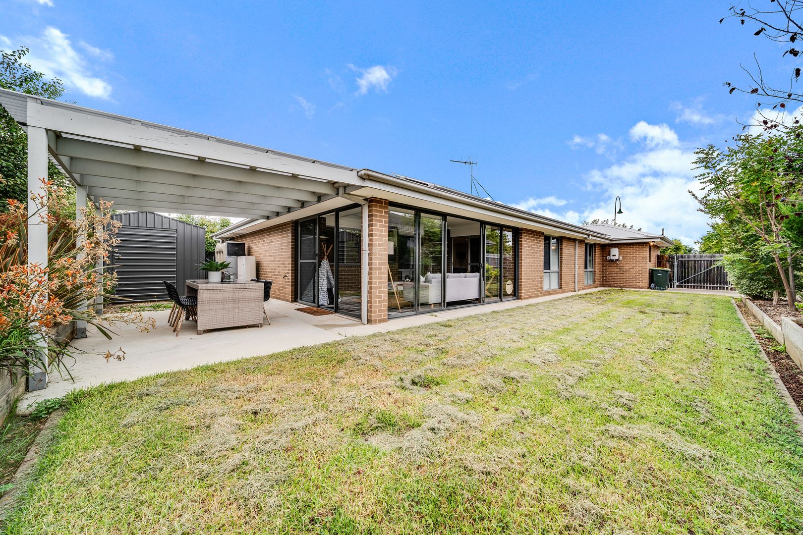 24 Macfarlane Burnet Avenue, Macgregor ACT 2615, Image 2