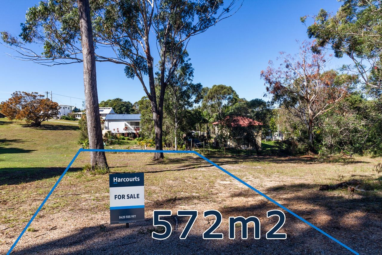 11 Seaview St, Russell Island QLD 4184, Image 2