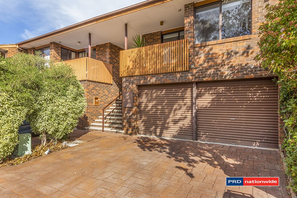 27 Rowe Place, Phillip ACT 2606, Image 0