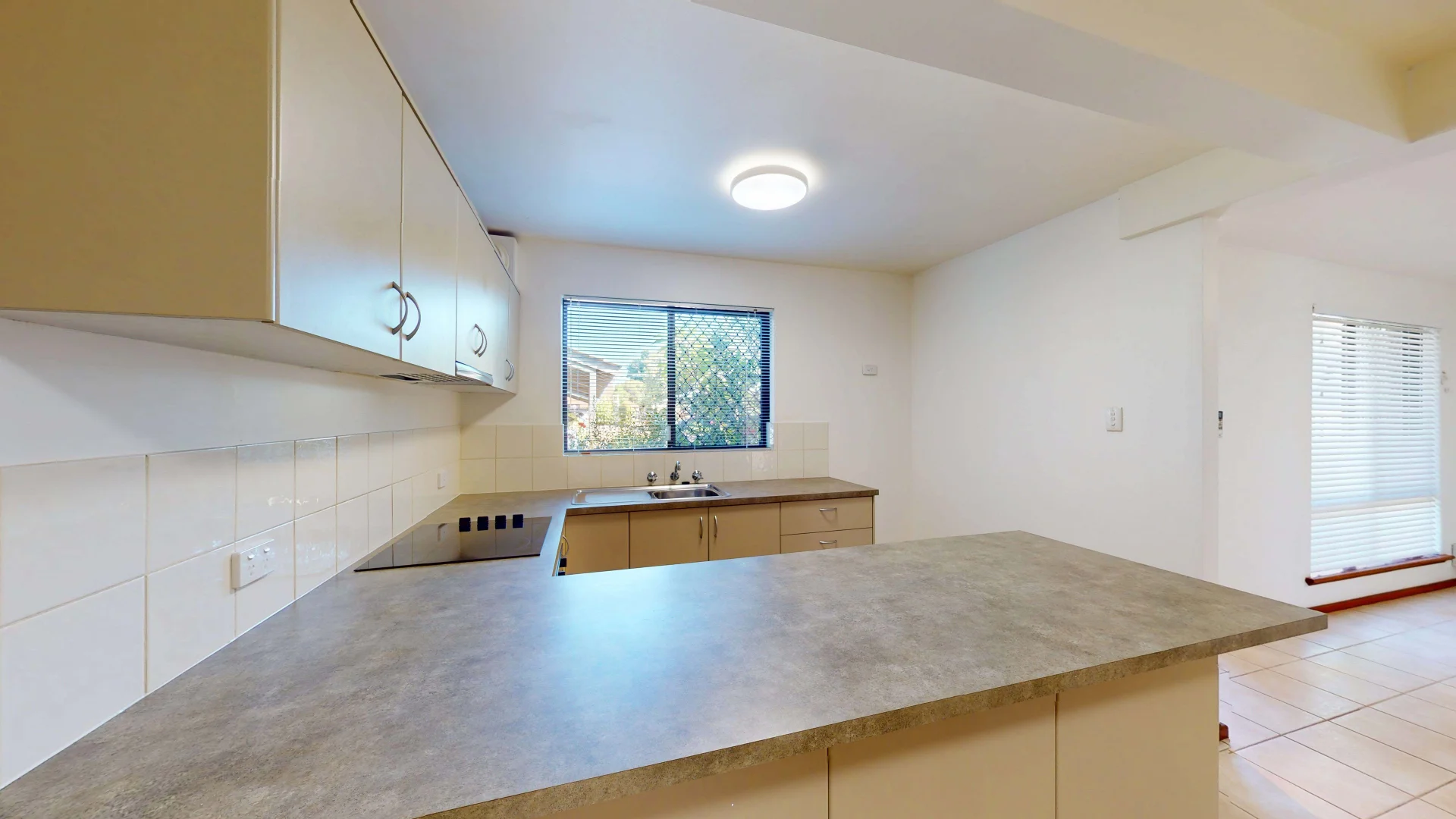 Additional image 14 of 7/8 Gwenyfred Road, Kensington WA 6151