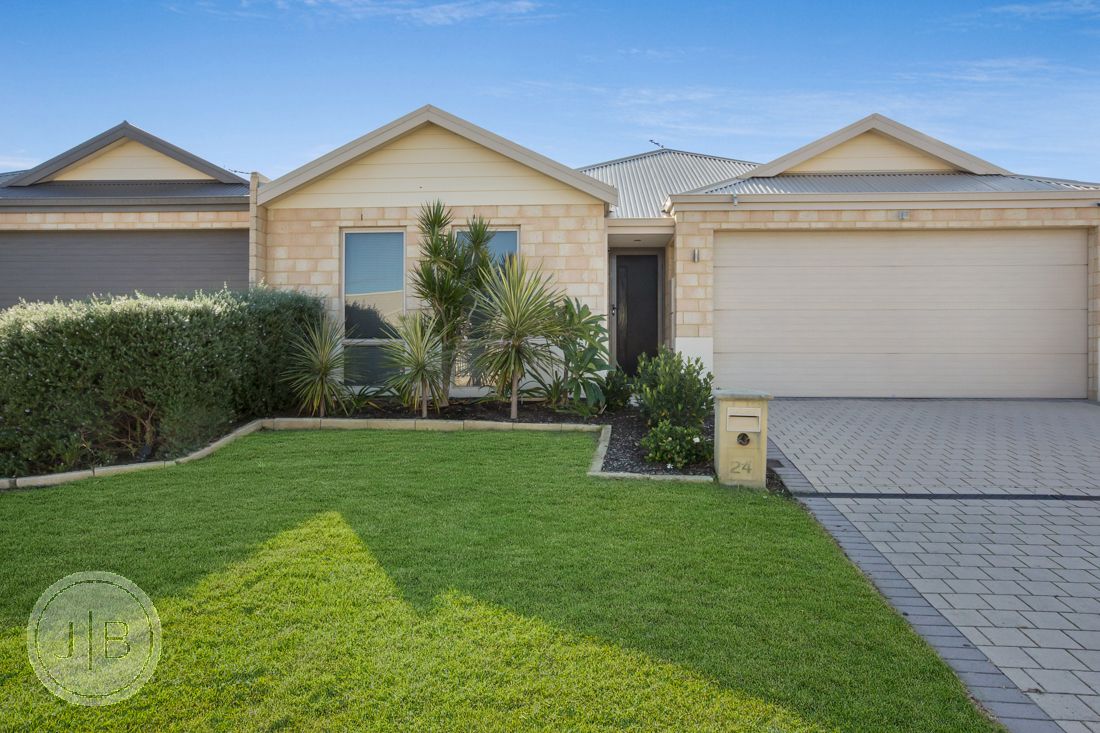 3 bedrooms House in 24 Peppermint Grove AUBIN GROVE WA, 6164