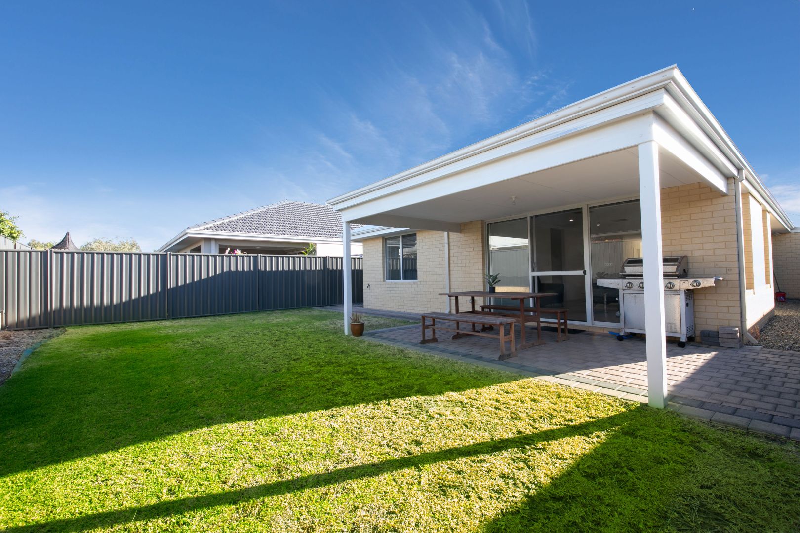 10 Idalia Terrace, Wandi WA 6167, Image 1