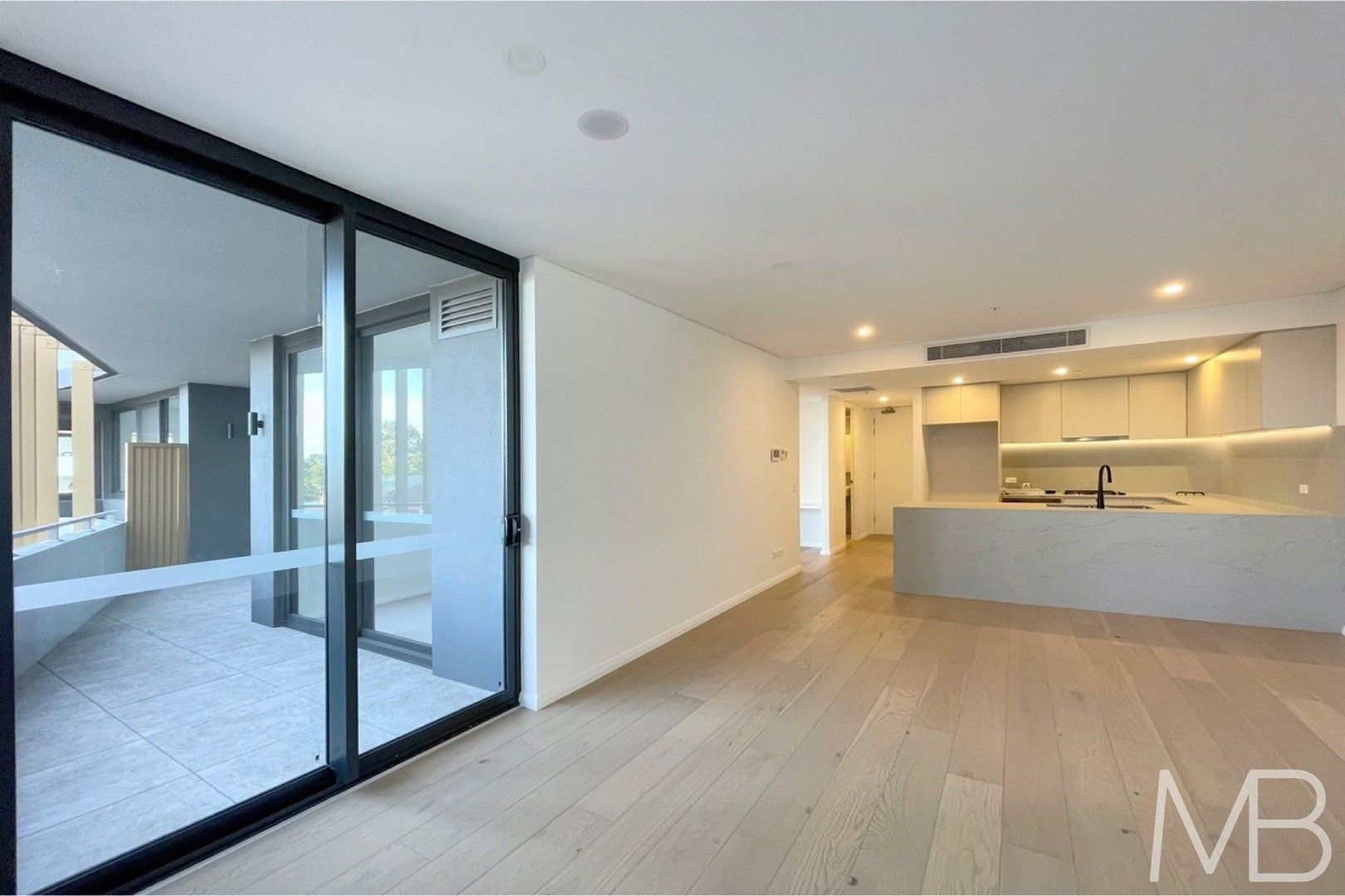 2 bedrooms Apartment / Unit / Flat in 304/80-84 Regent Street KOGARAH NSW, 2217