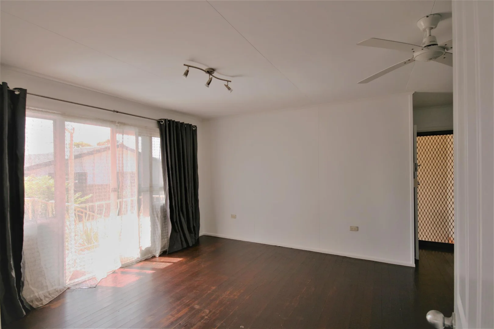 Additional image 3 of 2/7 Warrener St, Nerang QLD 4211