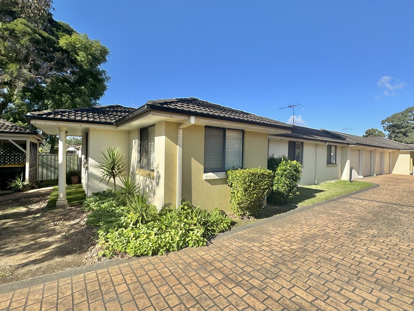 3 bedrooms Villa in 1/84 Adelaide Street OXLEY PARK NSW, 2760