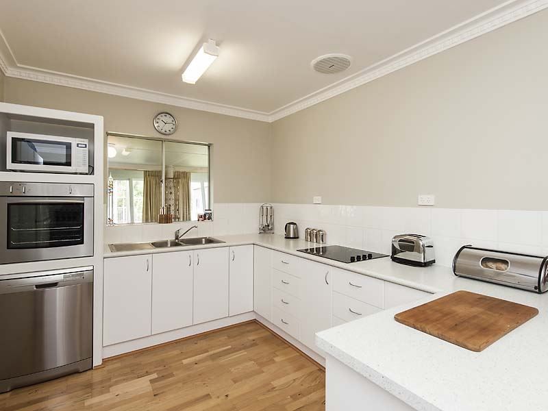 1 Bouvard Place, Preston Beach WA 6215, Image 1