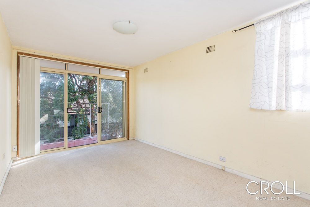 1 bedrooms Apartment / Unit / Flat in 8/18 Byrnes Avenue NEUTRAL BAY NSW, 2089