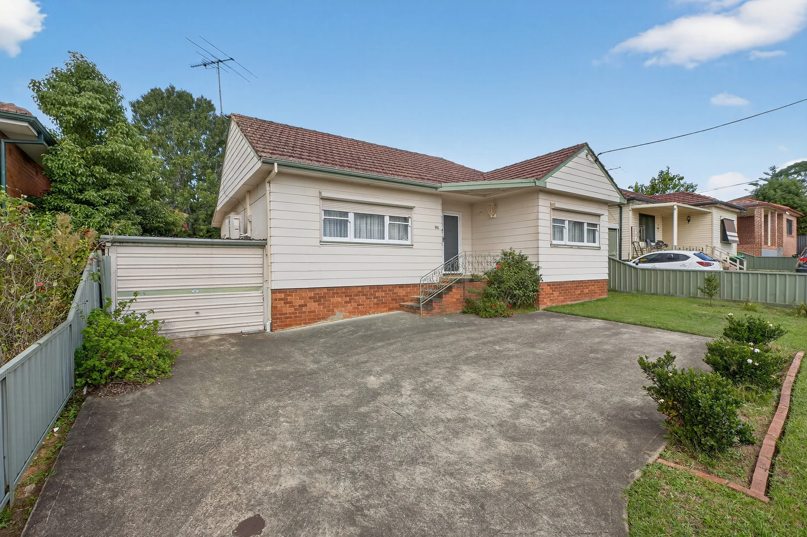 Additional image 2 of 96 Canterbury Road, Glenfield NSW 2167